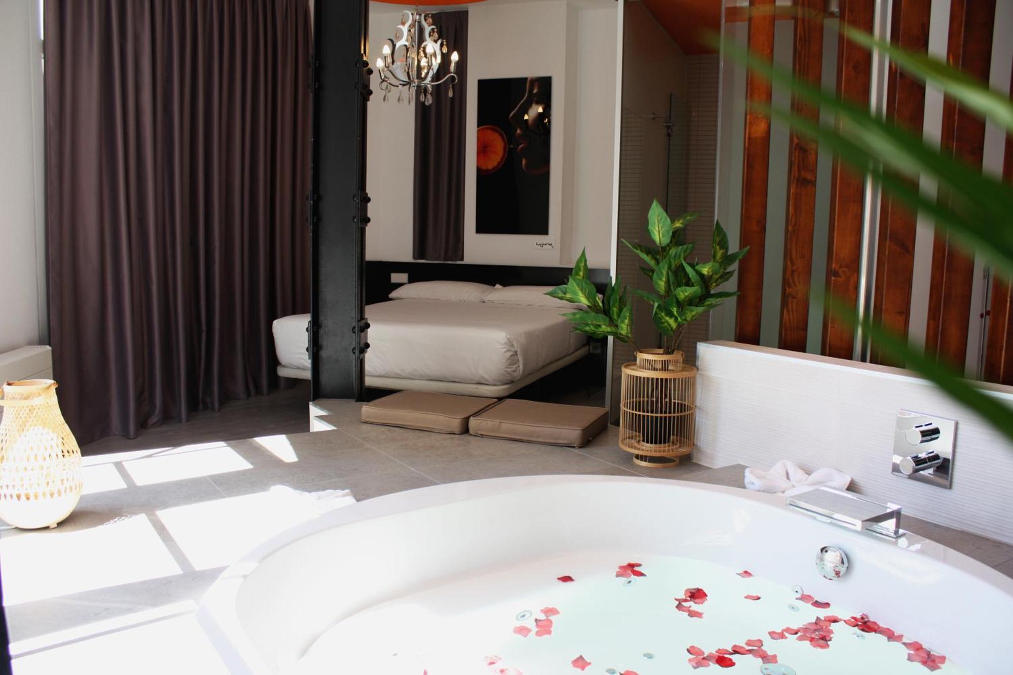 Deluxe Double Room Spa Bath